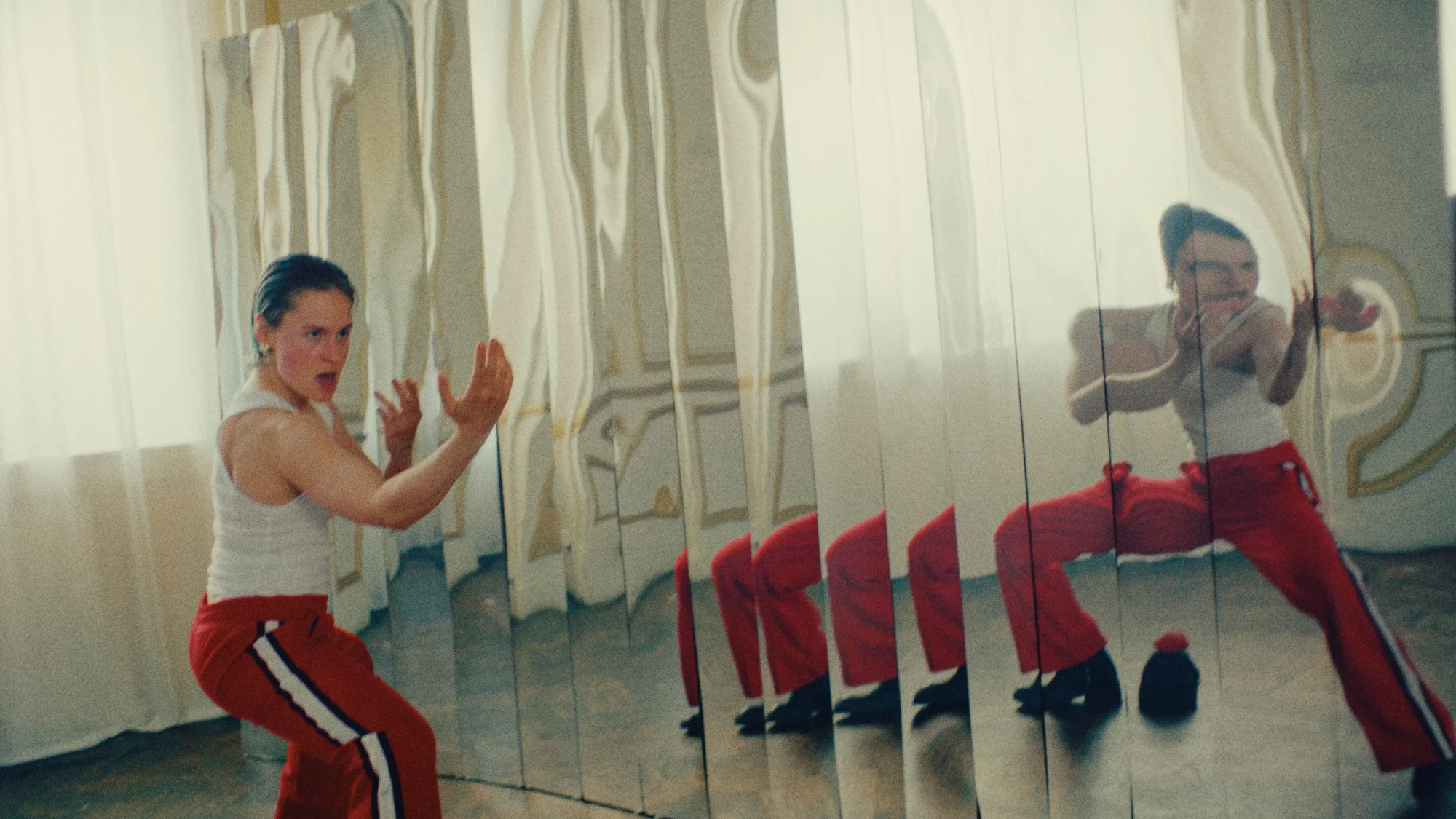 christine and the queens feat cerrone
