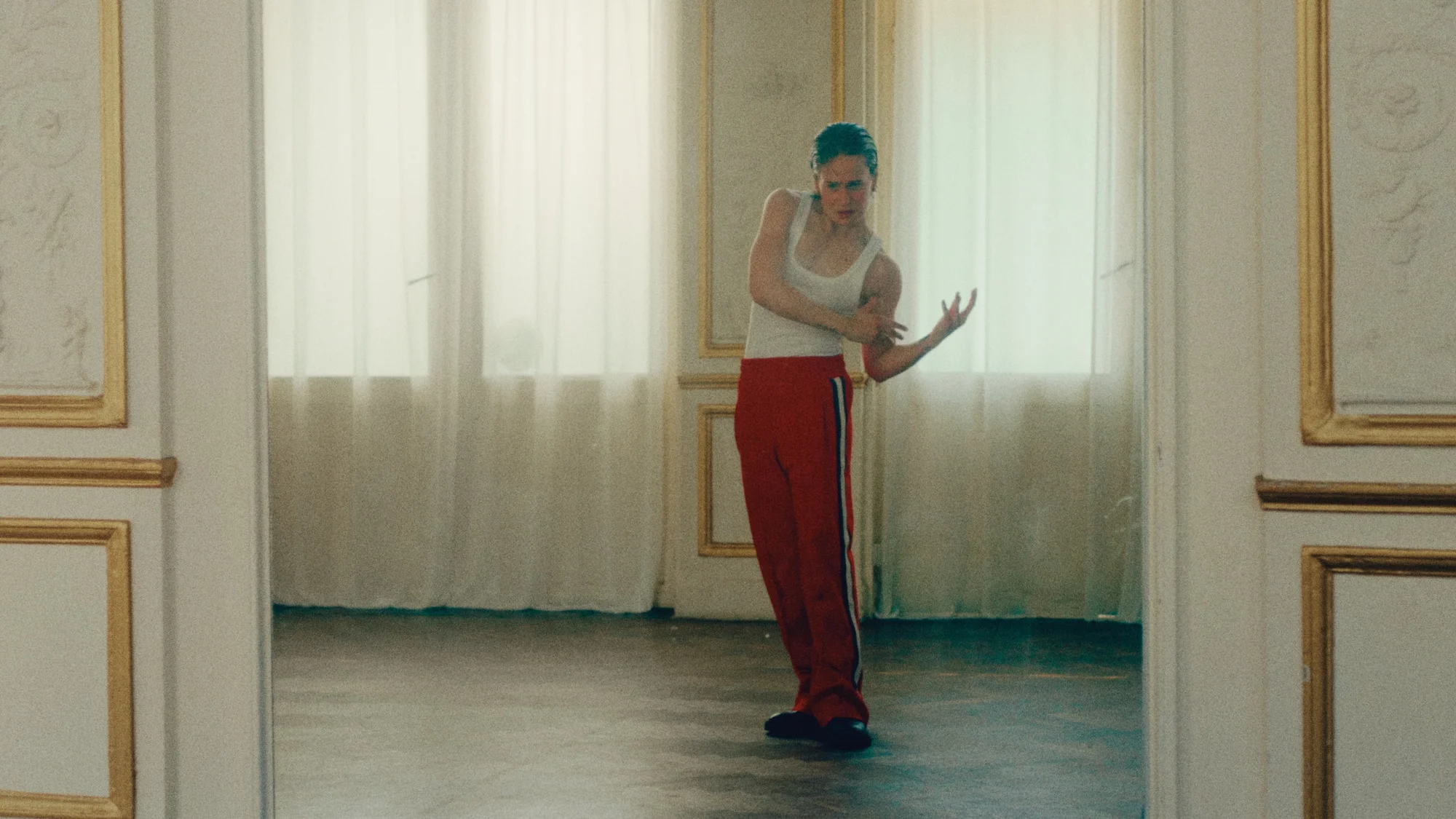 christine and the queens feat cerrone